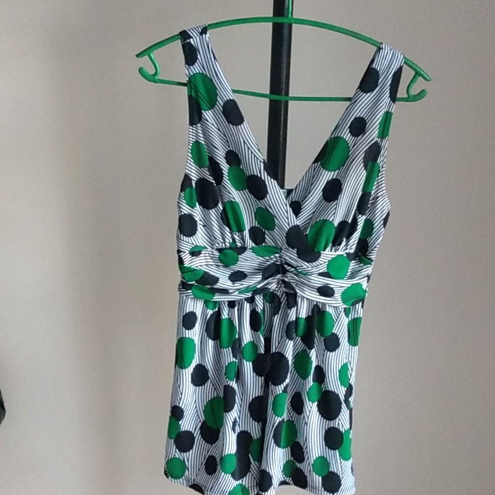 Women top green and black size M